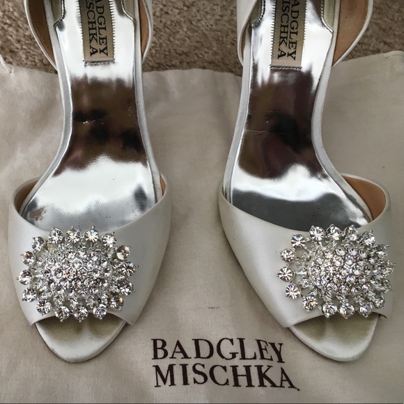 Badgley Mischka peep toe heels - Picture 2 of 8